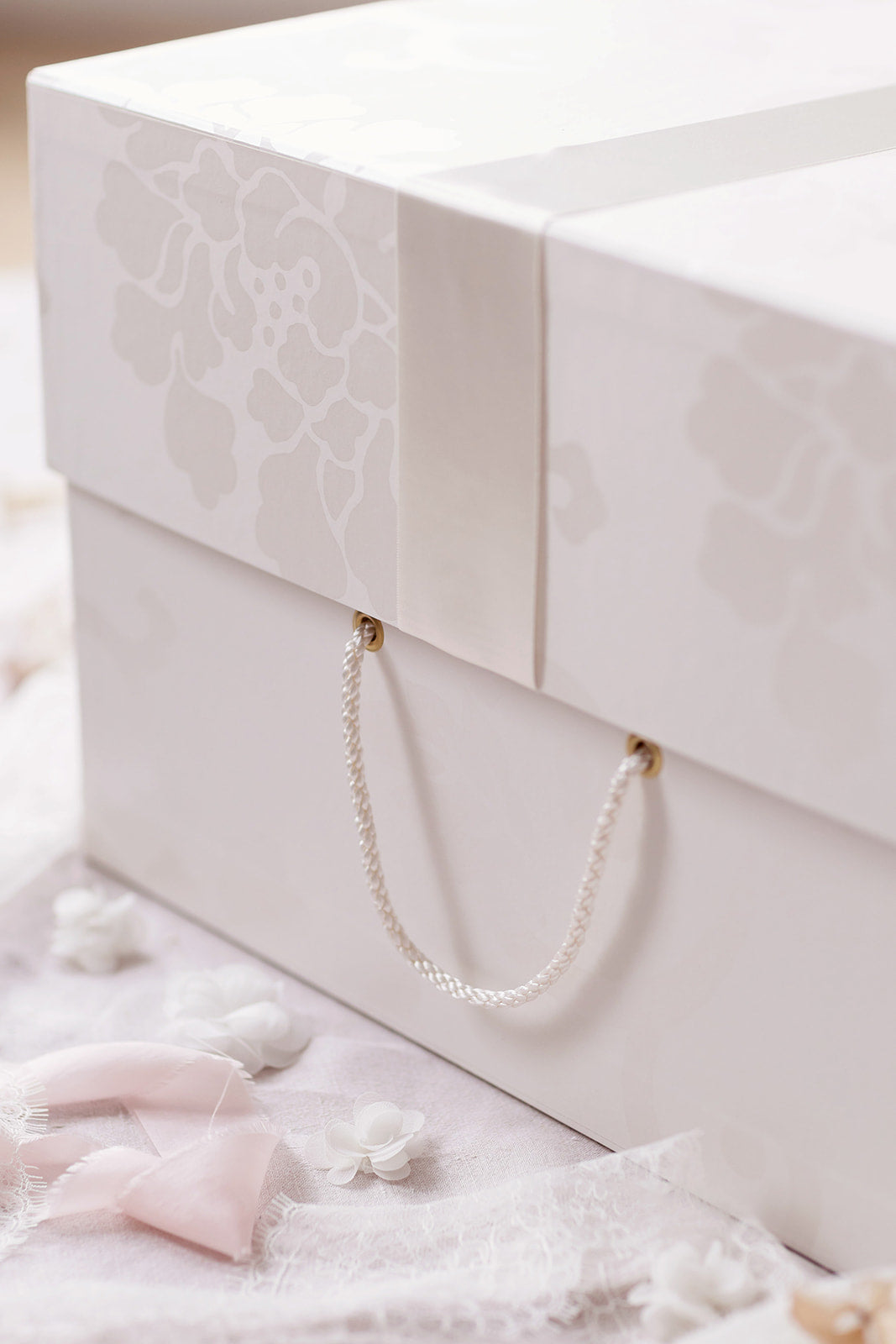 What Is pH-Neutral Packaging and Why Does Your Dress Need It?
