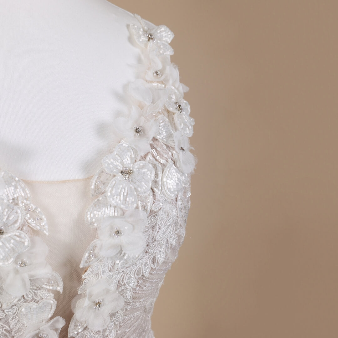 wedding dress clean to sell 