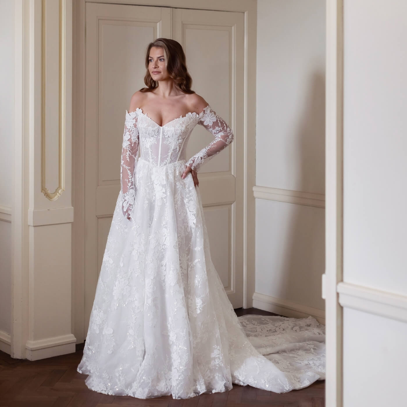 CRYSTAL Wedding Dress Cleaning & Boxing | Preservation CRYSTAL Wedding Dress Cleaning & Boxing | Preservation
