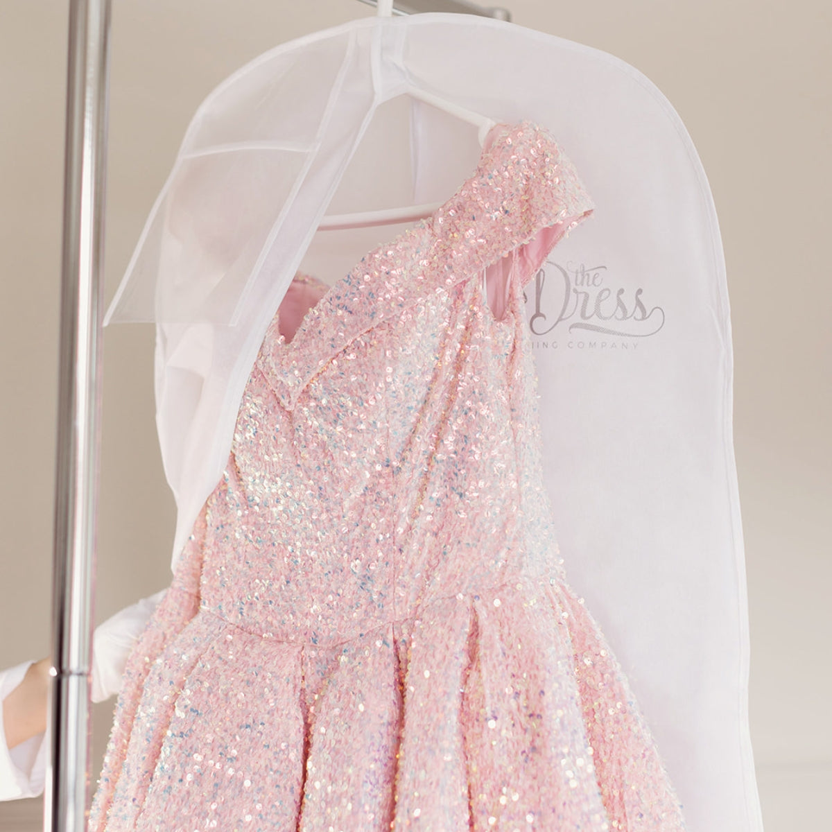 Professional Prom Dress Cleaning Services | Order Online | UK Professional Prom Dress Cleaning Services | Order Online | UK